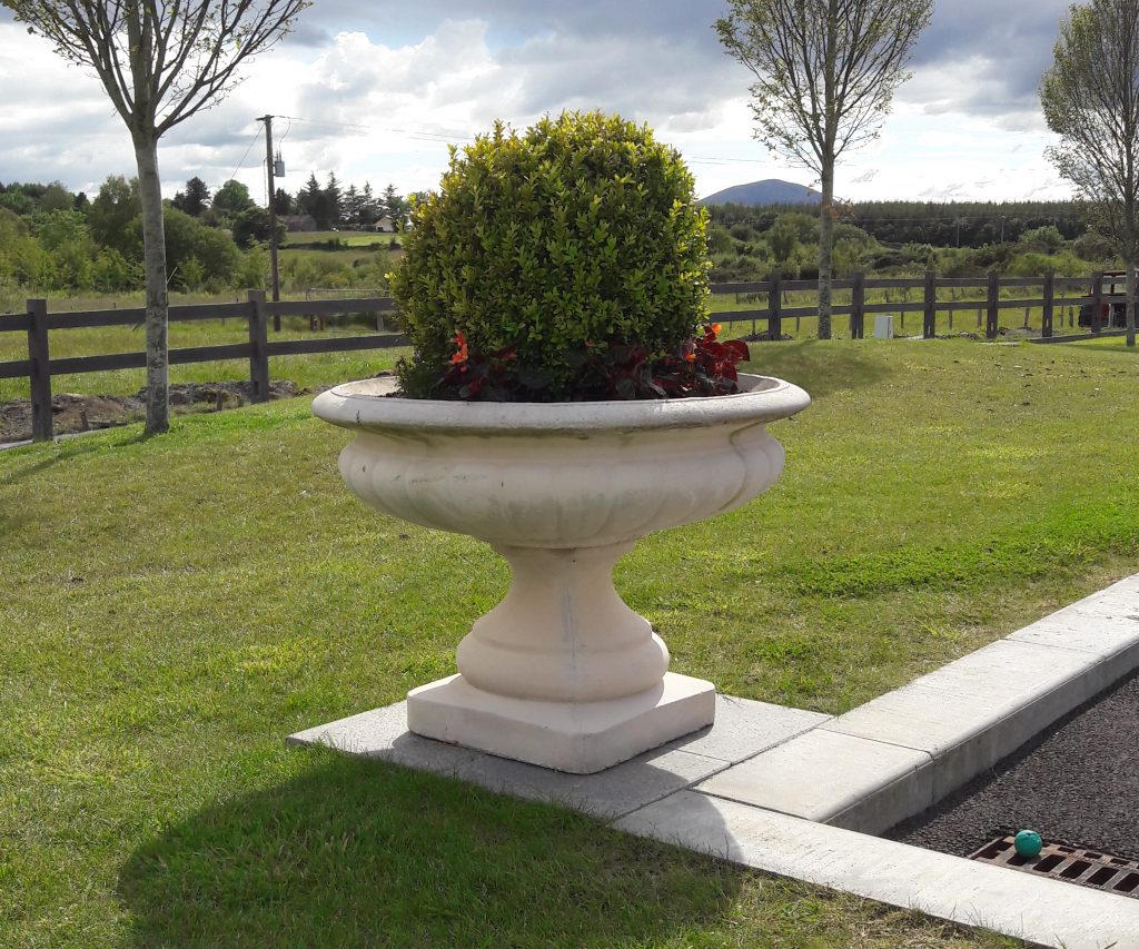 Extra Large Victorian Urn - Stone Garden Ornaments & Garden Statues in UK
